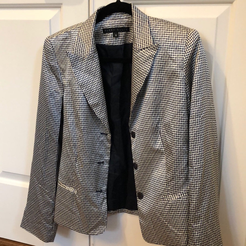 Perry Ellis Jacket - Picture 2 of 6